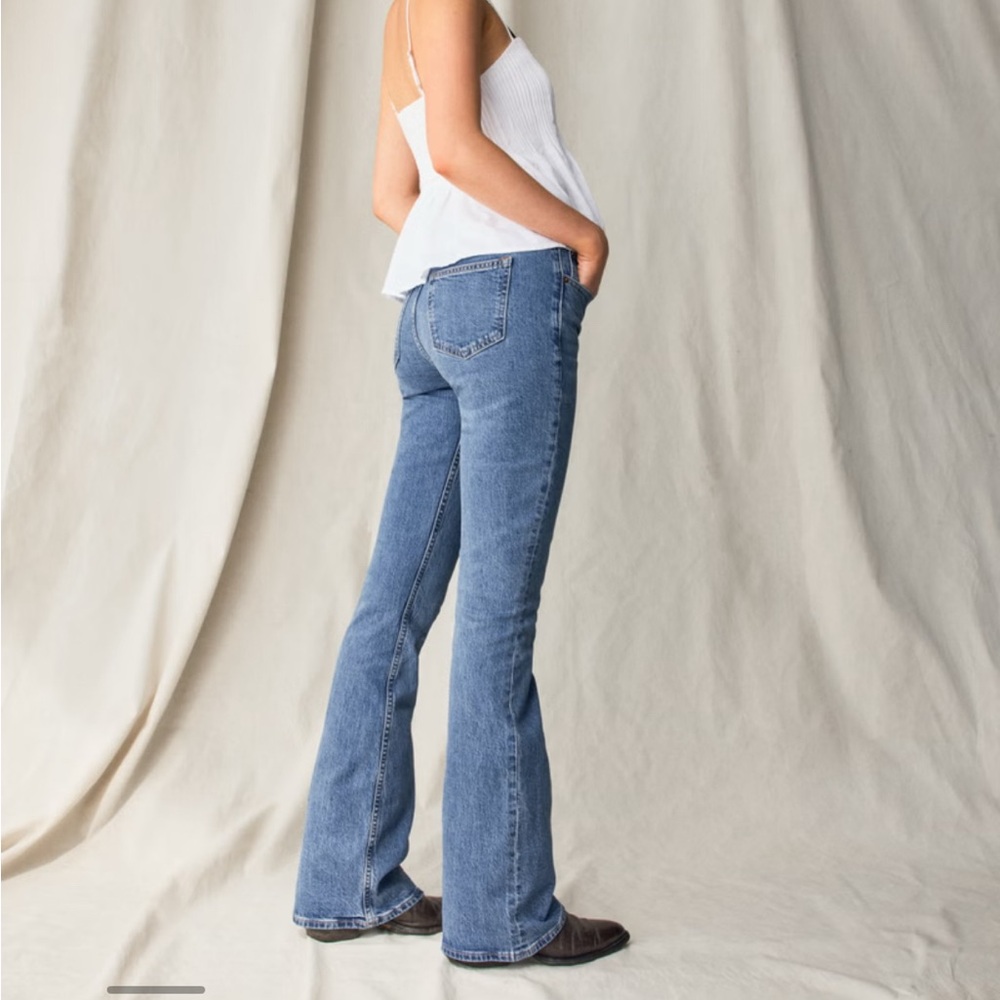 NWT Abercrombie & Fitch Midrise Bootcut Jeans 28L